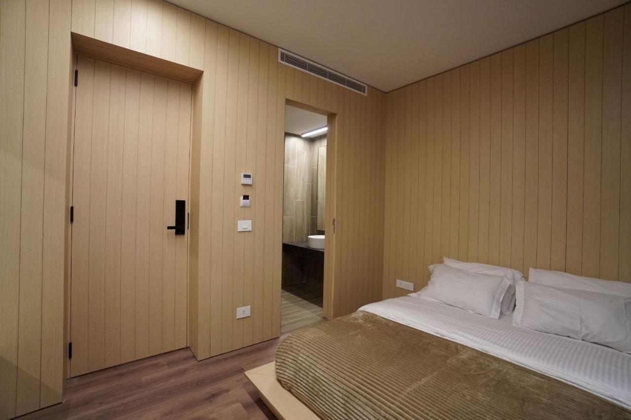 Votre Hotel Jounieh Exterior foto